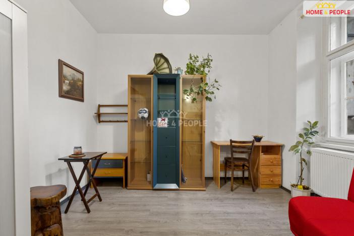 Pronájem bytu 2+1, Praha - Holešovice, Veletržní, 52 m2