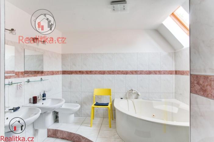 Pronájem rodinného domu, Český Krumlov, Důlní, 200 m2