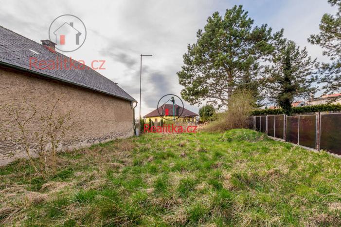 Prodej pozemku pro bydlení, Bechlín, 1430 m2