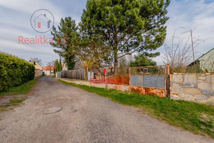 Prodej pozemku pro bydlení, Bechlín, 1430 m2