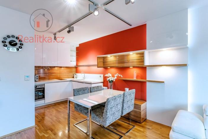 Prodej bytu 2+kk, Praha - Žižkov, Havlíčkovo náměstí, 60 m2