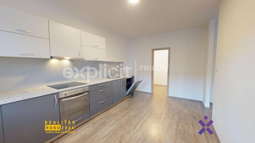 Pronájem bytu 2+kk, Strání - Květná, U sklárny, 66 m2