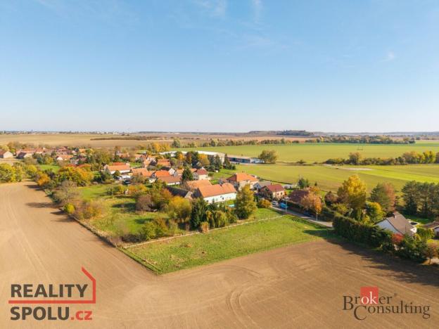 Prodej pozemku pro bydlení, Přelouč - Škudly, 1805 m2