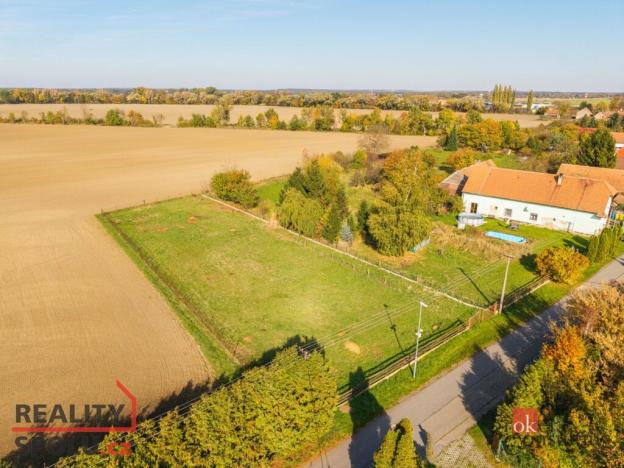 Prodej pozemku pro bydlení, Přelouč - Škudly, 1805 m2