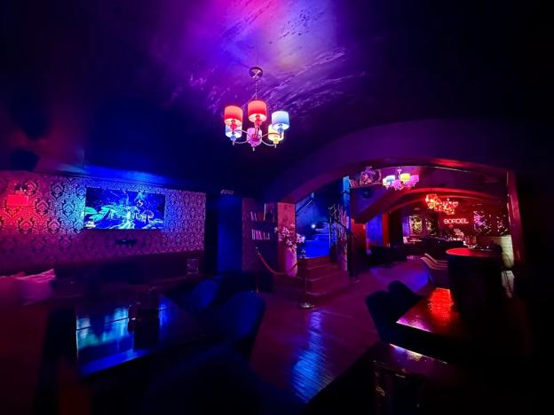 Pronájem restaurace, Praha - Nové Město, Ječná, 326 m2