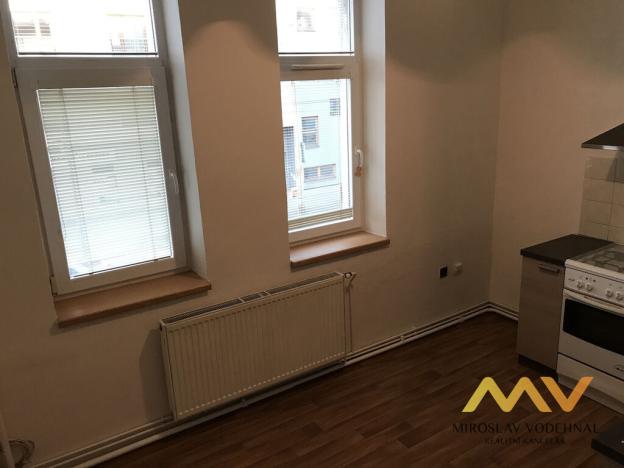 Pronájem bytu 1+1, Pardubice - Zelené Předměstí, Milheimova, 39 m2