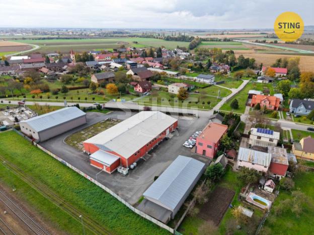 Prodej kanceláře, Třebětice, 1982 m2