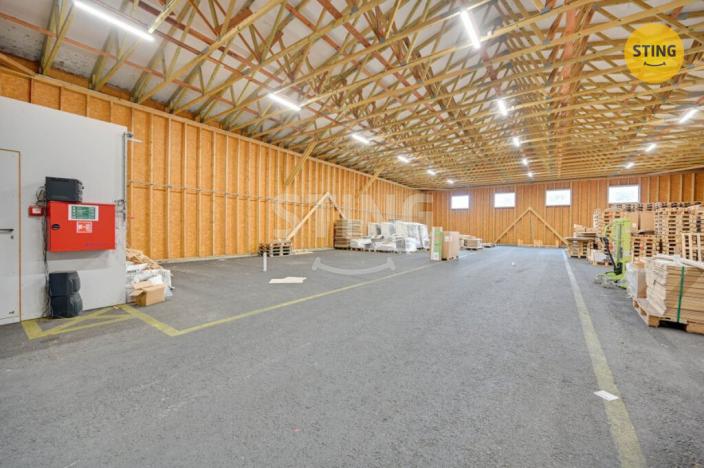 Prodej kanceláře, Třebětice, 1982 m2