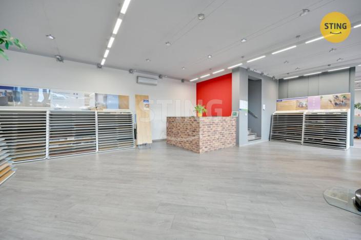 Prodej kanceláře, Třebětice, 1982 m2