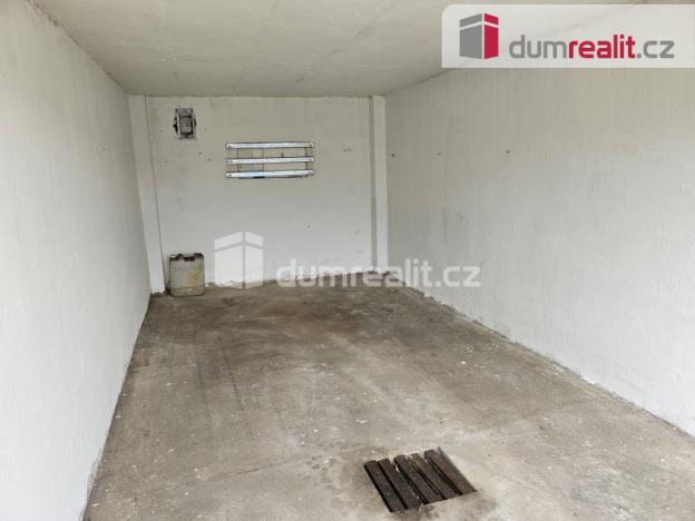 Pronájem garáže, Lovosice, Terezínská, 16 m2