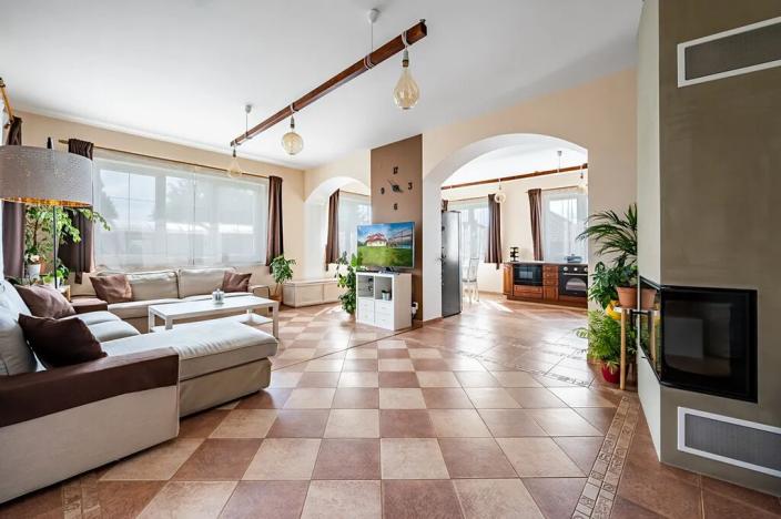 Dražba rodinného domu, Divišov, Vrcha II, 674 m2