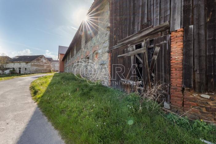 Prodej skladu, Kolinec, 260 m2