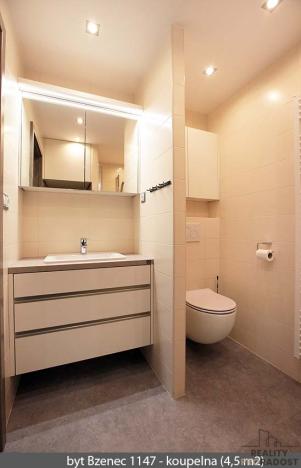 Pronájem bytu 3+1, Bzenec, J. Hanáka, 83 m2