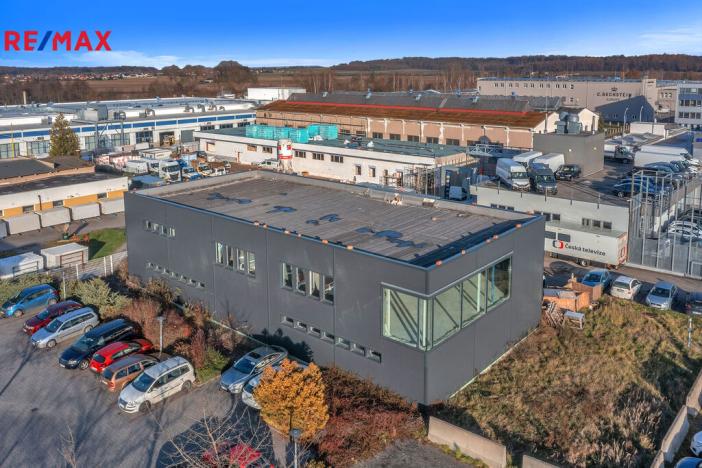 Prodej obchodního prostoru, Hradec Králové - Slezské Předměstí, Bratří Štefanů, 876 m2