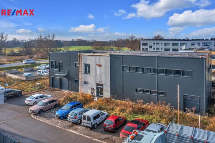 Prodej obchodního prostoru, Hradec Králové - Slezské Předměstí, Bratří Štefanů, 876 m2