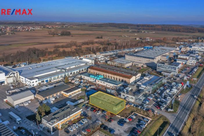 Prodej obchodního prostoru, Hradec Králové - Slezské Předměstí, Bratří Štefanů, 876 m2