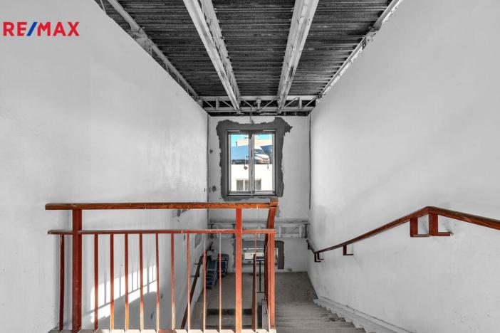 Prodej obchodního prostoru, Hradec Králové - Slezské Předměstí, Bratří Štefanů, 876 m2