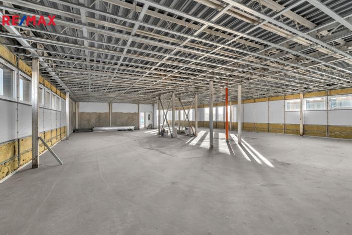 Prodej obchodního prostoru, Hradec Králové - Slezské Předměstí, Bratří Štefanů, 876 m2