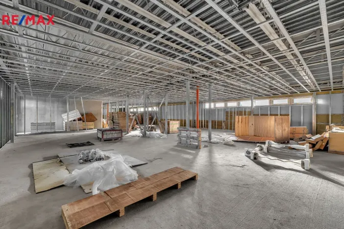 Prodej obchodního prostoru, Hradec Králové - Slezské Předměstí, Bratří Štefanů, 876 m2