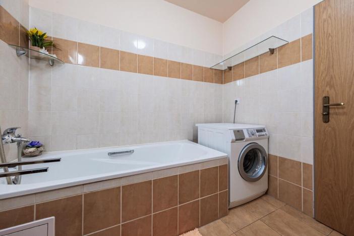 Prodej bytu 1+kk, Praha - Bohnice, Ústavní, 52 m2