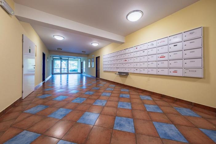 Prodej bytu 1+kk, Praha - Bohnice, Ústavní, 52 m2