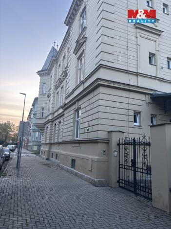 Prodej bytu 1+kk, Opava - Předměstí, Alšova, 20 m2