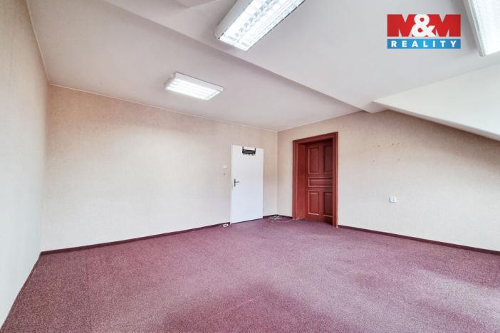 Pronájem kanceláře, Karlovy Vary - Rybáře, Sokolovská, 22 m2