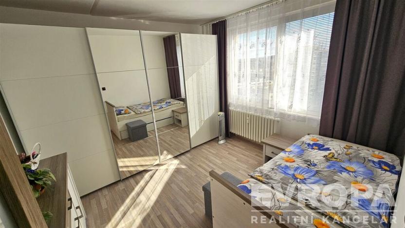 Prodej bytu 3+1, Pardubice - Zelené Předměstí, Karla IV., 76 m2