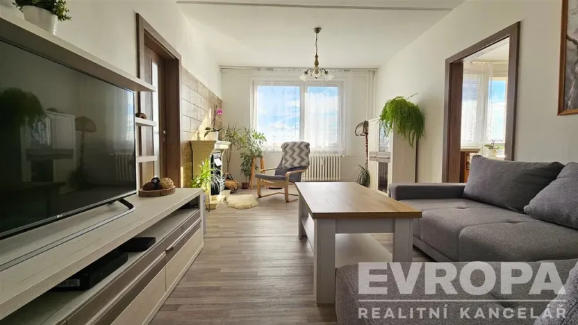 Prodej bytu 3+1, Pardubice - Zelené Předměstí, Karla IV., 76 m2