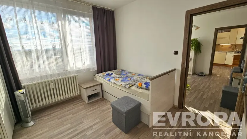 Prodej bytu 3+1, Pardubice - Zelené Předměstí, Karla IV., 76 m2