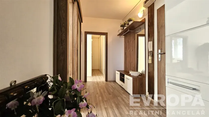 Prodej bytu 3+1, Pardubice - Zelené Předměstí, Karla IV., 76 m2