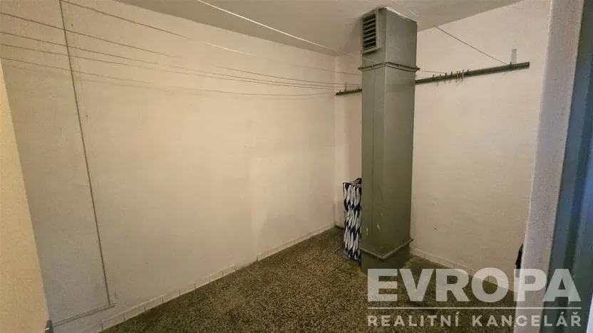 Prodej bytu 3+1, Pardubice - Zelené Předměstí, Karla IV., 76 m2