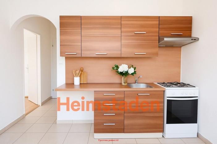 Pronájem bytu 2+1, Karviná - Nové Město, Nedbalova, 53 m2