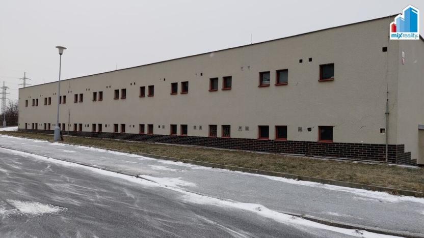 Pronájem garáže, Plzeň - Skvrňany, Pecháčkova, 15 m2