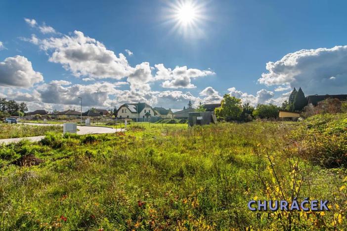 Prodej pozemku pro bydlení, Obříství, 737 m2