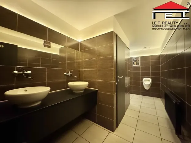 Pronájem restaurace, Brno - Veveří, Kounicova, 330 m2