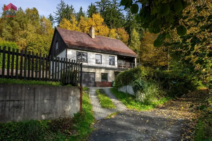 Prodej rodinného domu, Jablonec nad Nisou, Měsíční, 264 m2