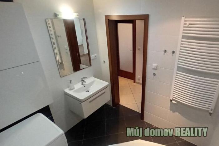 Pronájem bytu 3+kk, Praha - Zličín, Sazovická, 72 m2