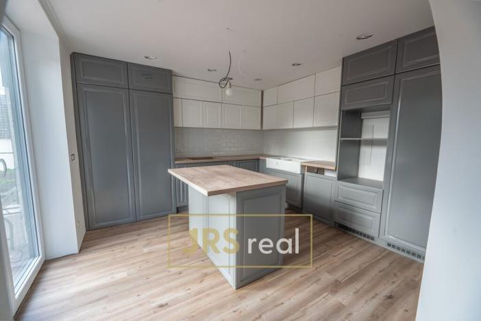 Prodej rodinného domu, Kobylí, 276 m2