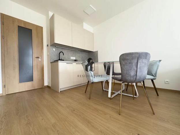 Pronájem bytu 1+kk, Praha - Háje, Výstavní, 32 m2