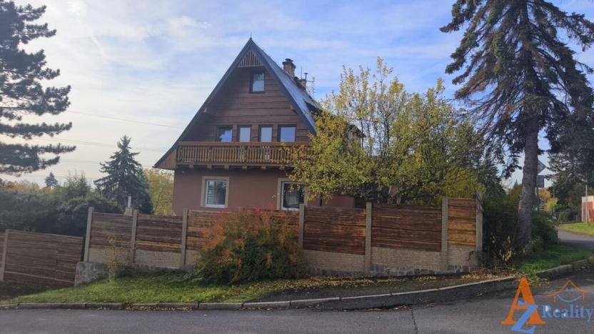 Pronájem bytu 3+1, Chomutov, Dobrovského, 80 m2