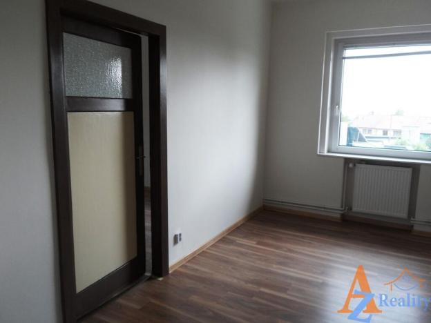 Pronájem bytu 3+1, Chomutov, Dobrovského, 80 m2