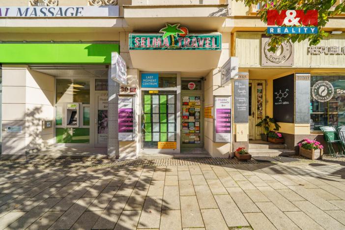 Pronájem obchodního prostoru, Karlovy Vary, T. G. Masaryka, 40 m2