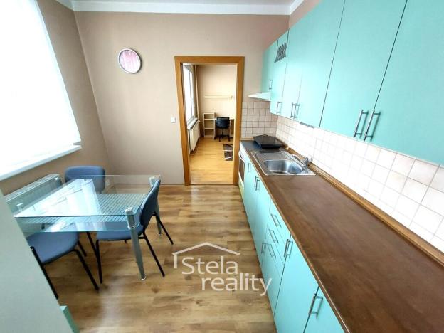 Pronájem bytu 3+1, Bruntál, Jiráskova, 69 m2