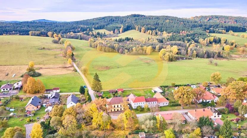 Prodej vícegeneračního domu, Malonty, 317 m2