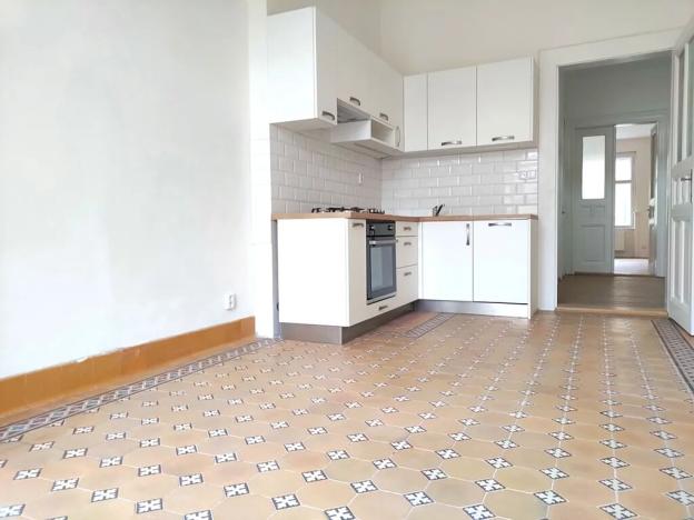 Pronájem bytu 2+1, Praha - Smíchov, Pecháčkova, 87 m2