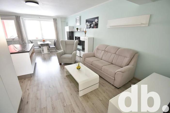 Pronájem bytu 3+kk, Karlovy Vary, Kosmonautů, 110 m2