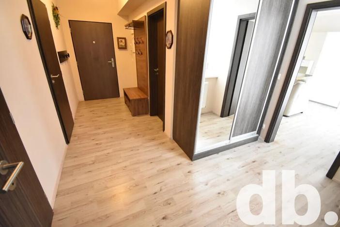 Pronájem bytu 3+kk, Karlovy Vary, Kosmonautů, 110 m2