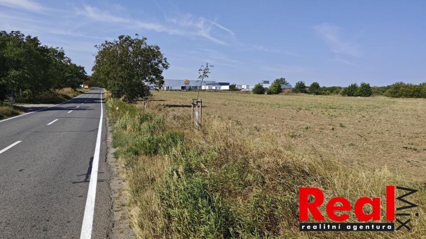 Prodej komerčního pozemku, Rajhrad, Stará pošta, 2501 m2