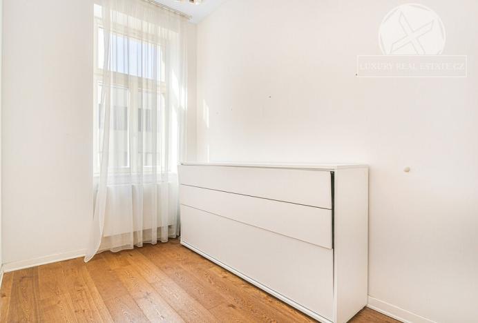 Prodej bytu 3+kk, Praha - Smíchov, Kmochova, 69 m2